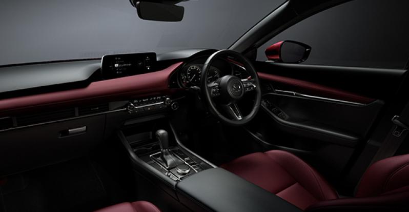 Mazda 3 2023 Interior leather red