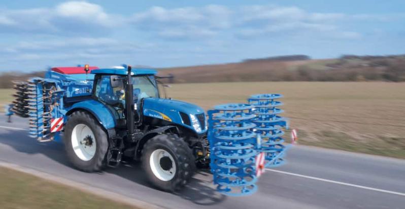 New Holland T7000