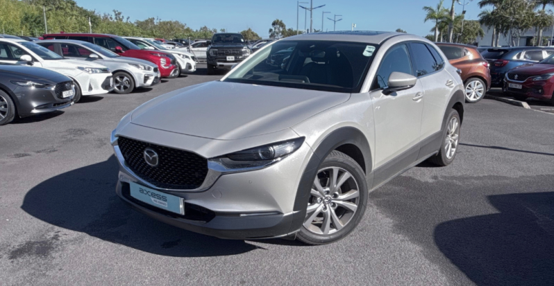 Mazda_Axess