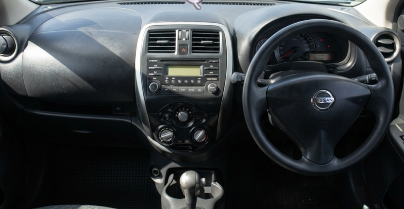 Nissan_Micra_Axess