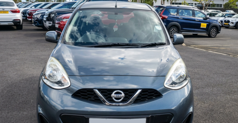 Nissan_Micra_Axess