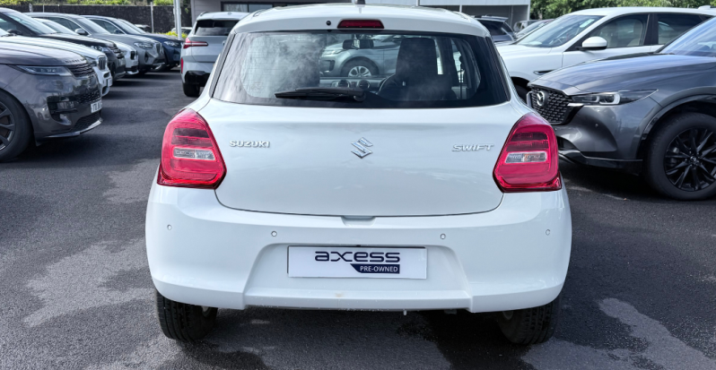 Suzuki_Axess