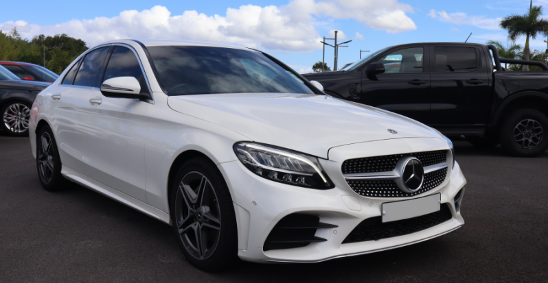 Mercedes_Axess