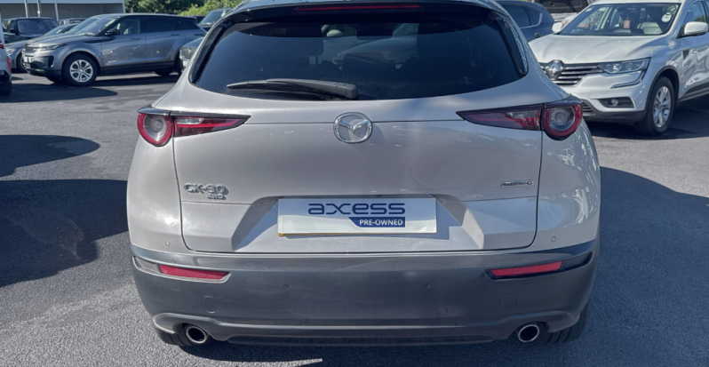 Mazda_Axess