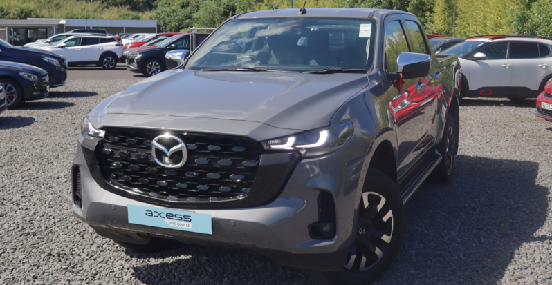 MAZDA_Axess