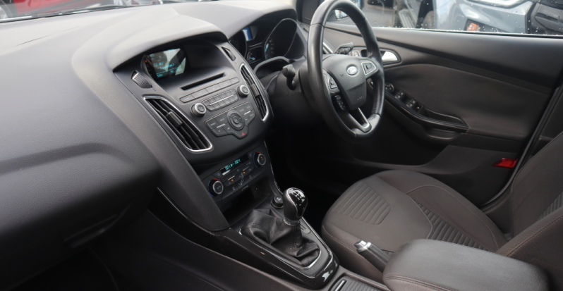 Ford_Axess