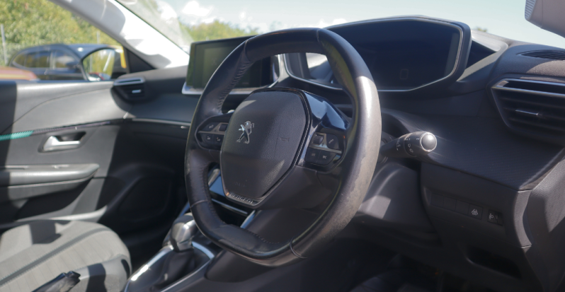 Peugeot_Axess