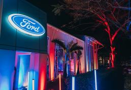 lm_dealer_night_2025