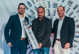 lm_dealer_night_2025