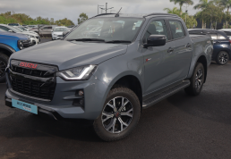 ISUZU_AXESS