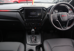 ISUZU_Axess