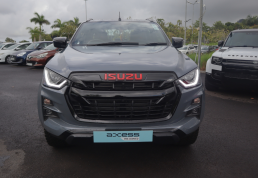 ISUZU_Axess