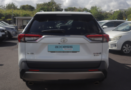 toyota_Axess