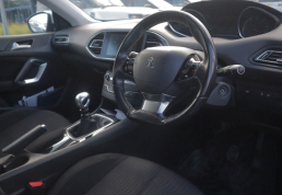 peugeot_Axess