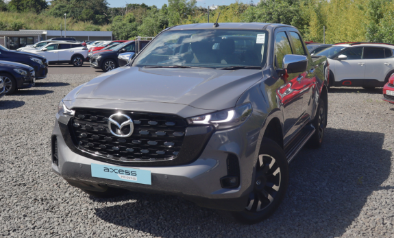 MAZDA_Axess