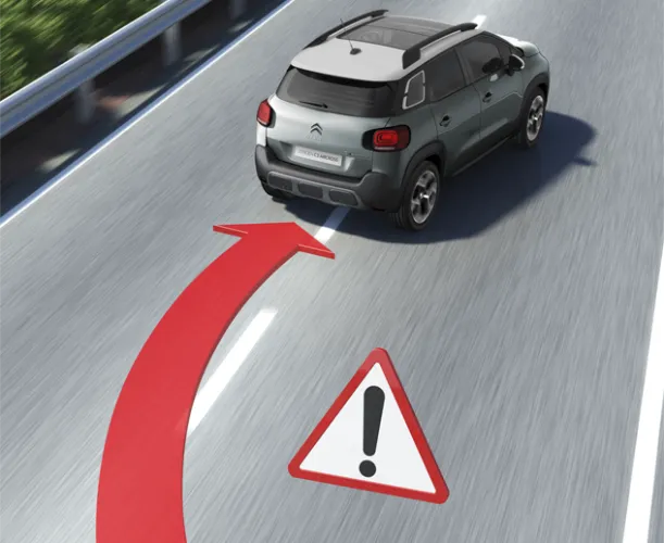 axess-citroen-c3-aircross-driver-attention-warning.png