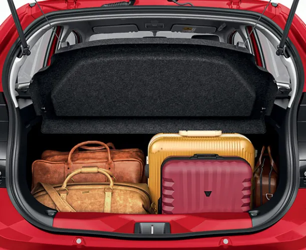 Celerio Luggage Space