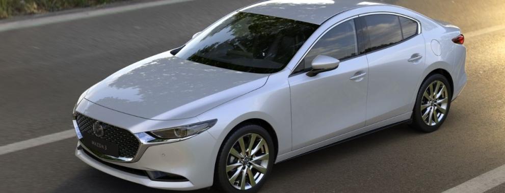 MAZDA 3_SEDAN
