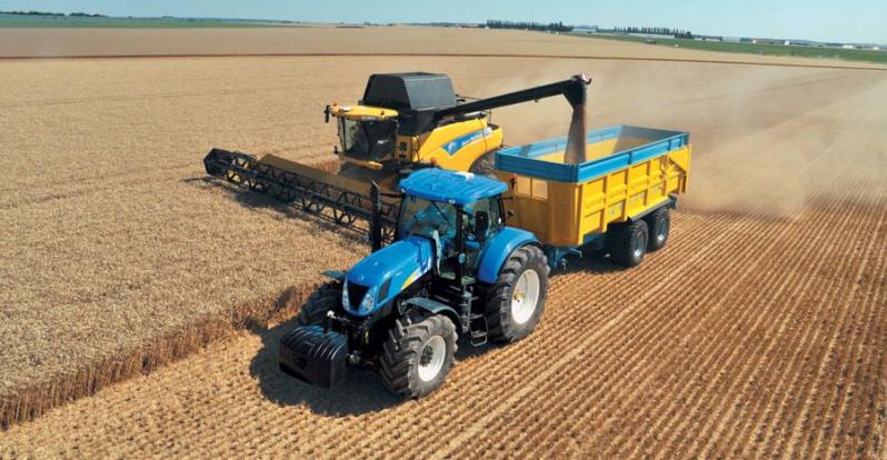 New Holland T7000