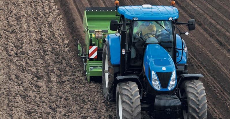 New Holland T7000