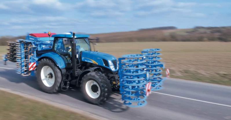 New Holland T7000