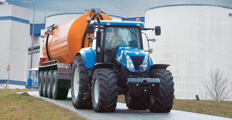 New Holland T7000