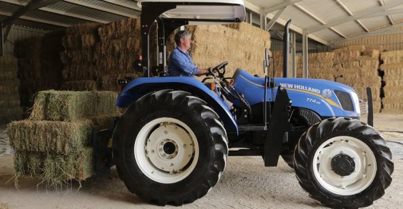 New Holland TT4